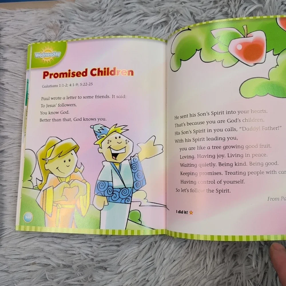 Lot of 5 Childrens' Bible Books Pictures Homeschool Mom Womens Faith Study‎